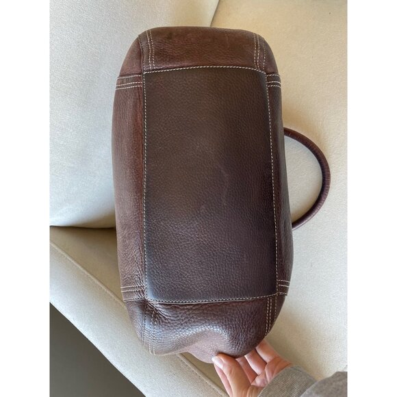 Fossil leather shoulder bag. Tear in liner - Picture 10 of 16